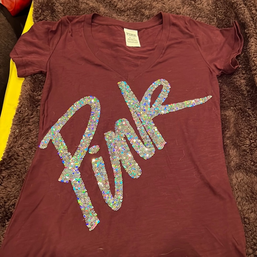Victoria’s Secret Pink sparkle t-shirt v-neck size xs